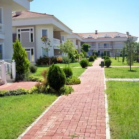 Villa Belek'te Genis Bahceli, Havuzlu Villa-awz157 Serik