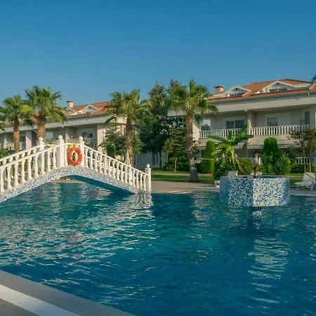 Willa Belek'te Genis Bahceli, Havuzlu Villa-awz157